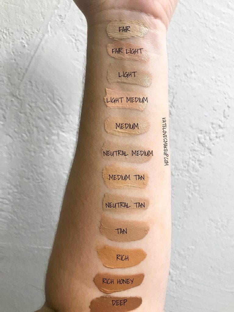 IT COSMETICS YOUR SKIN BUT BETTER CC+ CREAM WITH SPF50 full size (fair light shade)